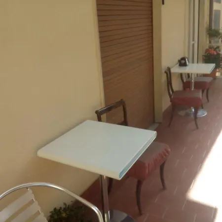 Bed & Breakfast Victoria 3*