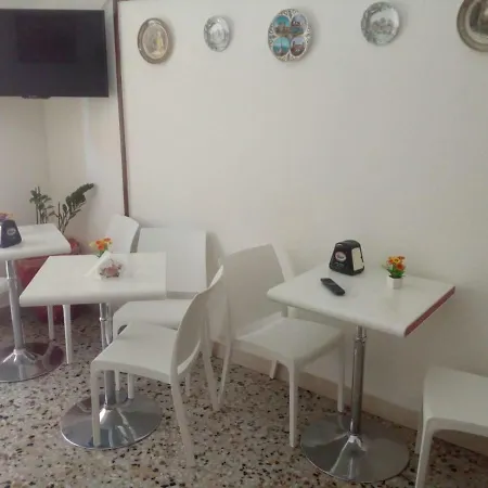 Victoria לינה וארוחת בוקר 3*