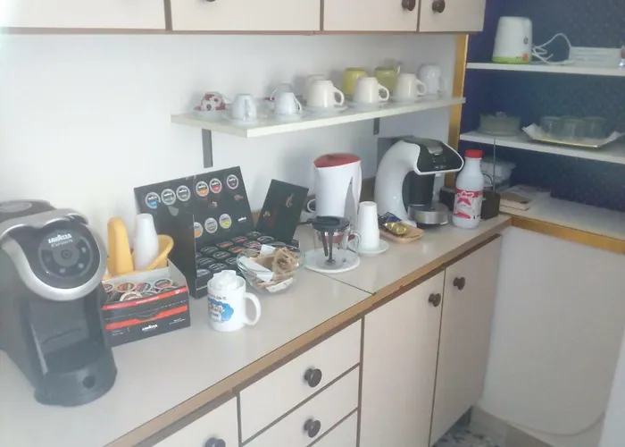 Victoria Nocleg ze śniadaniem 3*